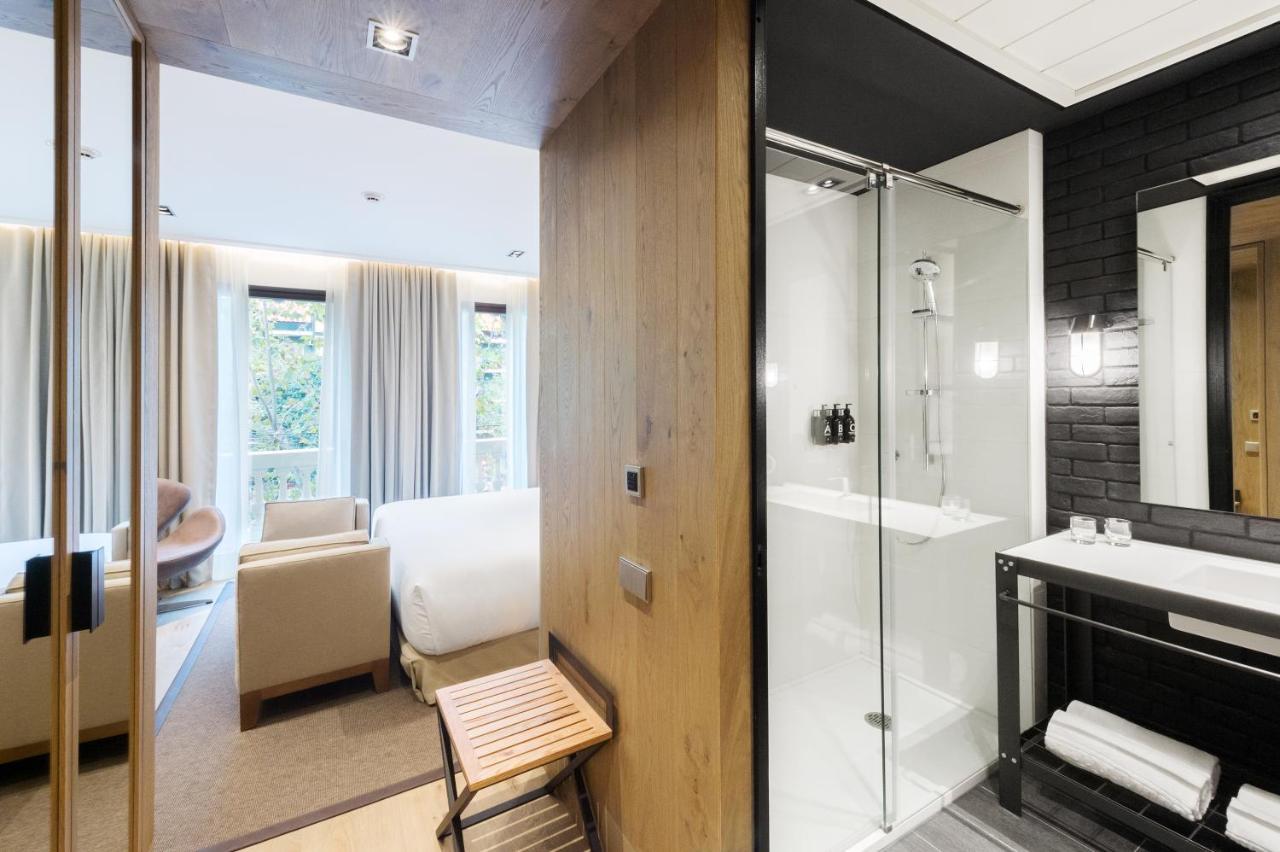 The Corner Hotel Barcelona Ngoại thất bức ảnh